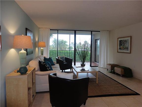 2nd image of 2400 Ocean Dr #7221