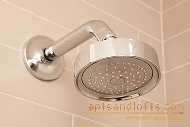 Rented by aptsandlofts.com