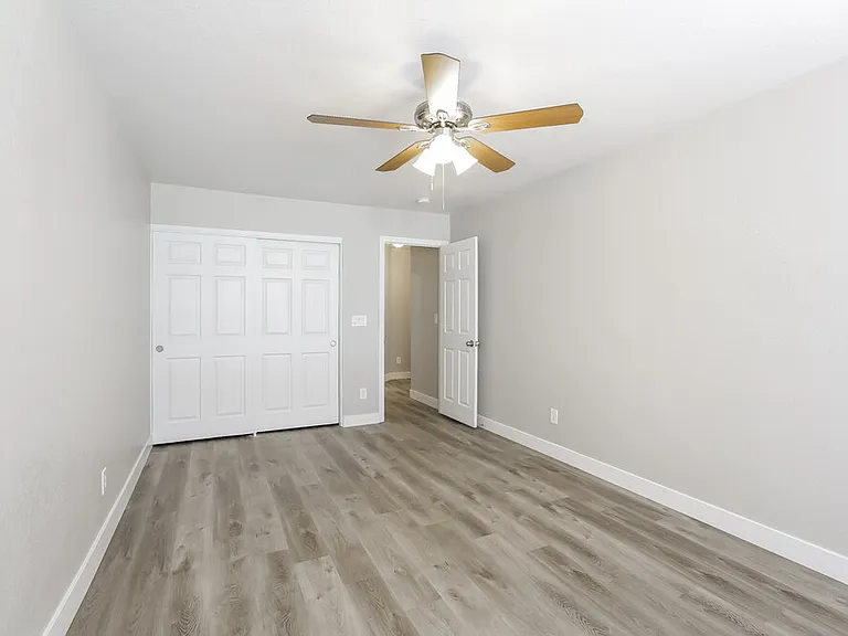 6531 Duck Hill Springs Dr — Photo 14