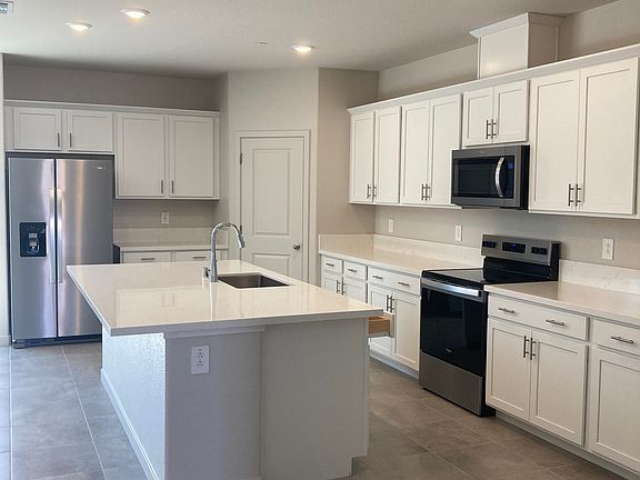 5th image of 5240 Kestrel St