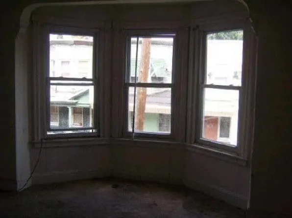 3720 N Darien St, Philadelphia, PA 19140