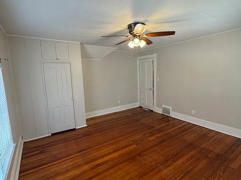 1117 W High St #B — Photo 11