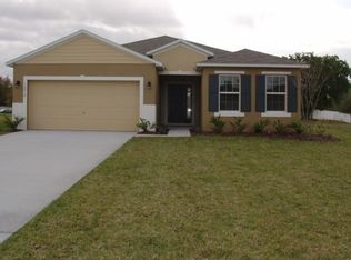 12912 Regiment Dr, Grand Island, FL 32735