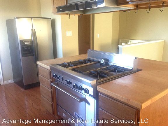 3rd image of 10095 N Cottonwood Dr
