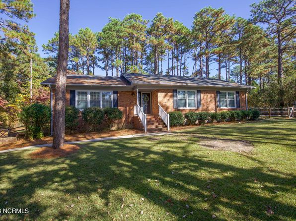 209 Selkirk Trl