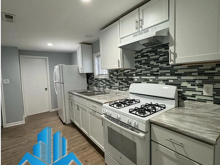 7300 W 128th Pl — Photo 9