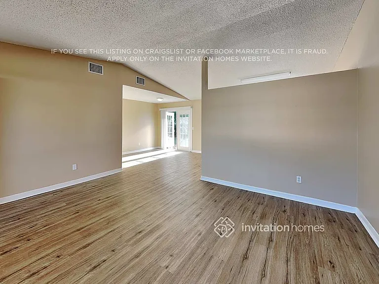7509 N Saint Peter Ave — Photo 4