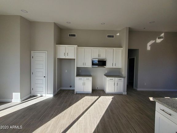 5th image of 31816 W Palo Verde St