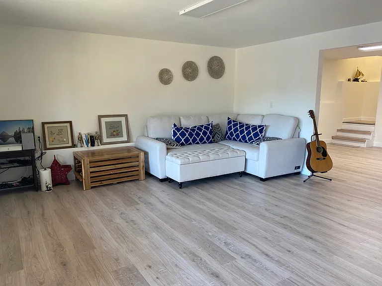 449 Lochwood Dr — Photo 13
