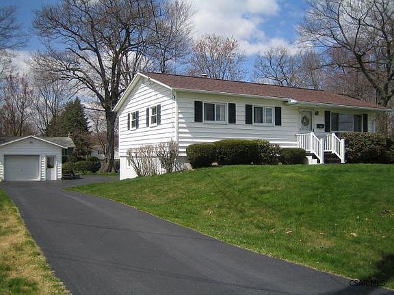 2nd image of 316 Freeman Dr