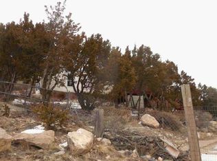 4 Mac Ln, Edgewood, NM 87015