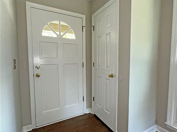 4th image of 131 Diamond Drive