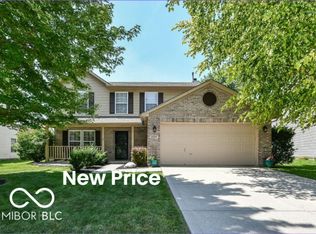 13044 Sweet Briar Pkwy, Fishers, IN 46038