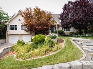 615 Foxridge Dr, Providence, UT 84332