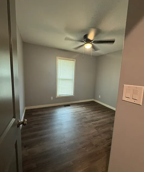8508 Linda Ln — Photo 13