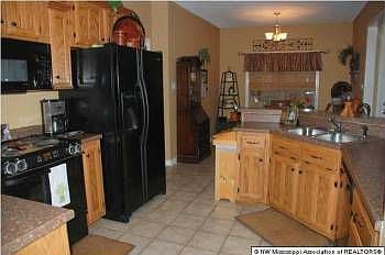 4th image of 6900 Cobblestone Blvd