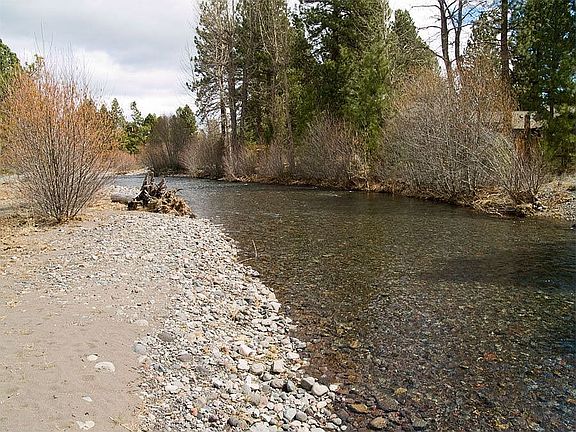 Skip stones and dip your toes after a day enjoying Central Oregon outdoor acti