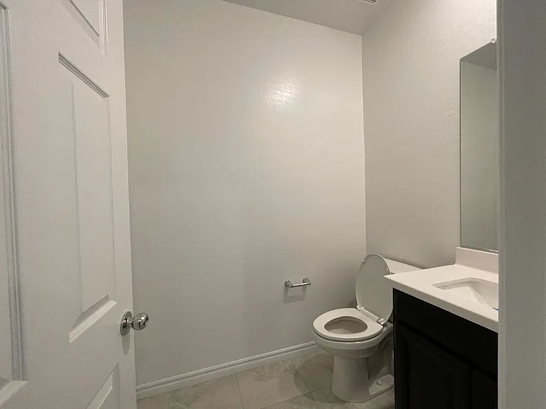 802 Spring Estates Ave — Photo 15