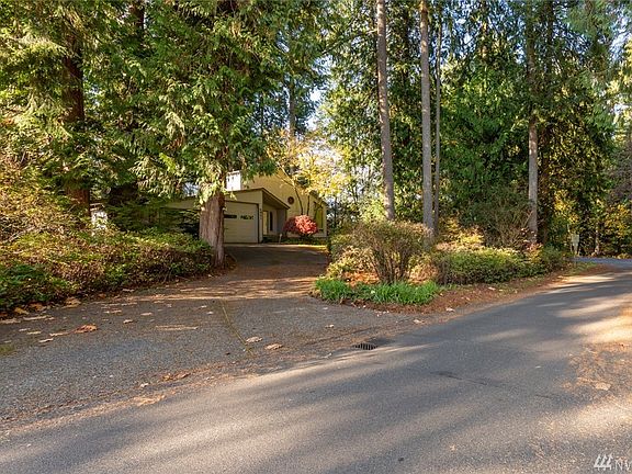 4th image of 4841 Forest Glen Dr SE