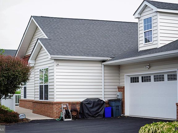 3rd image of 15092 Wildflower Way