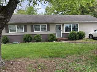 1325 Rock Rose Rd, Bristol, TN 37620