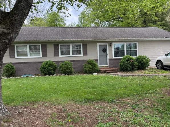 1325 Rock Rose Rd, Bristol, TN 37620