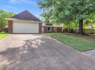 870 Cully Rd, Cordova, TN 38018