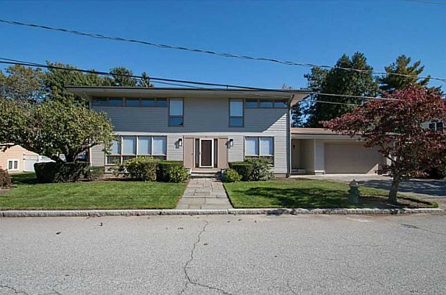 1st image of 25 Barbour Dr