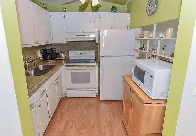 3362 Cynthia Ln #111 — Photo 5