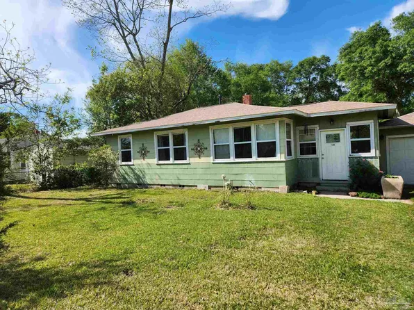 108 Vaughn Ave, Cantonment, FL 32533