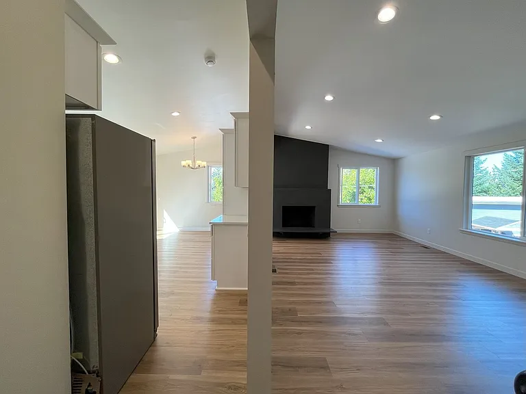 5121 SE 136th Ave — Photo 6