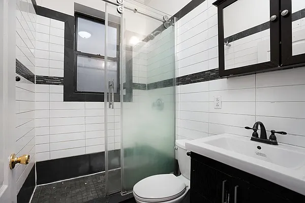 Rented by Bold New York | media 11