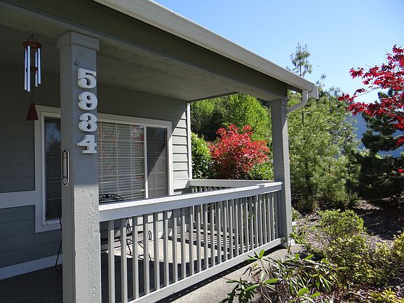 3rd image of 5934 Braywood Ln SE