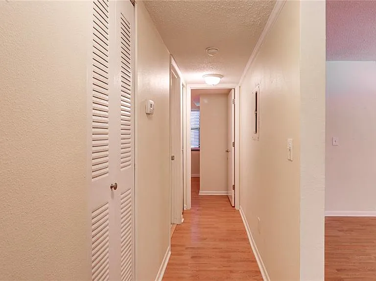 3399 Mermoor Dr #207 — Photo 34