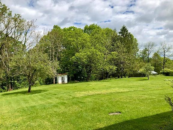 5th image of 53 Oak Dr