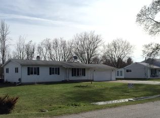 6180 Oriole Dr, Flint, MI 48506