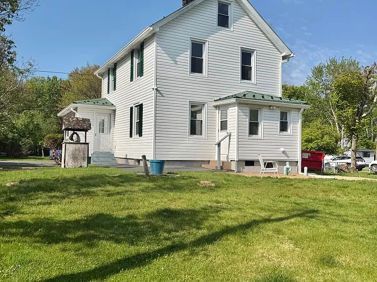 45 Woodcliff Ave — Photo 2