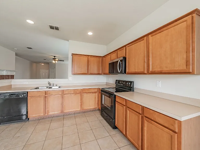 5809 Mount Plymouth Point — Photo 16