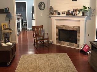 1560 Central Trails Dr, Southaven, MS 38671