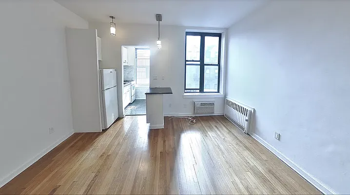 Rented by CitySites Real Estate Group | media 2