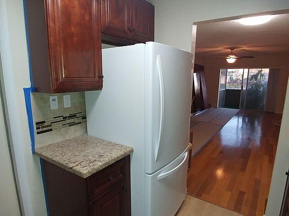 5th image of 1200 Tallwood Ave APT 205