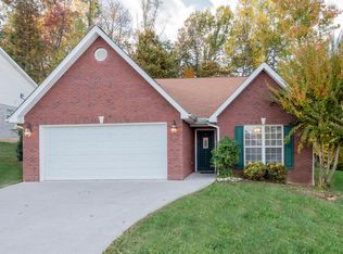 10213 Poppy Ln, Knoxville, TN 37922