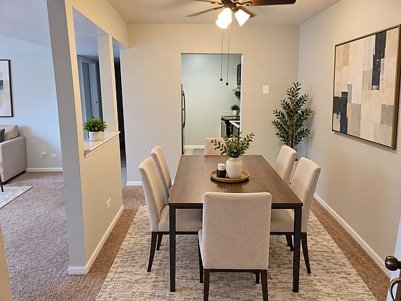 2nd image of 5641 W 103rd St APT 302