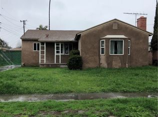 10435 Blumont Rd, South Gate, CA 90280