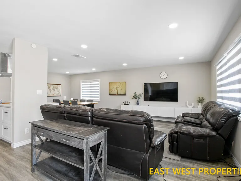 6942 Santa Rita Ave — Photo 8