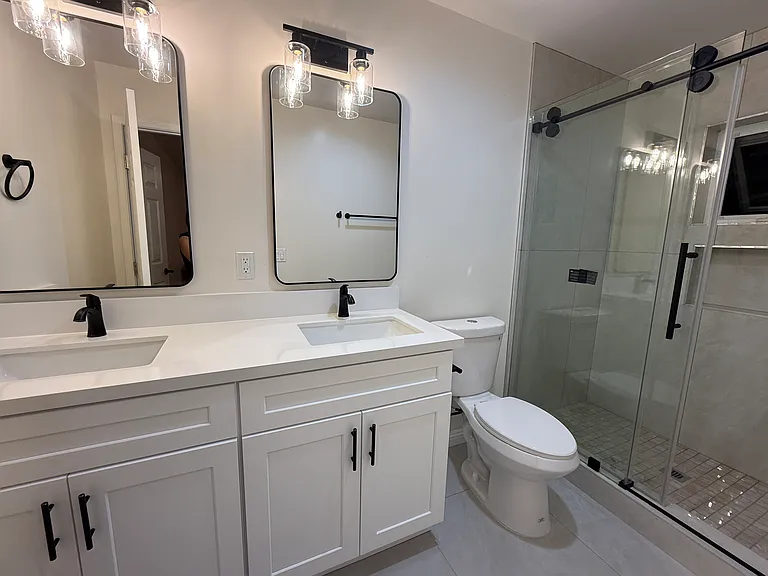 2405 S 6th Ave — Photo 10