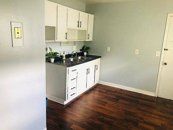 New kitchen