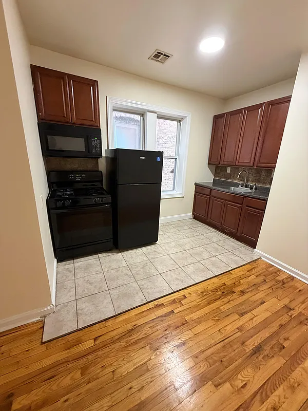 160-162 Bergen Avenue 3D