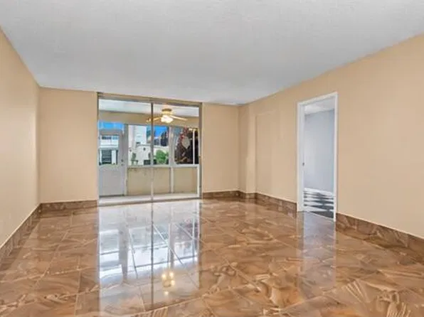 10 WILLOWBROOK Lane #108, Delray Beach, FL 33446