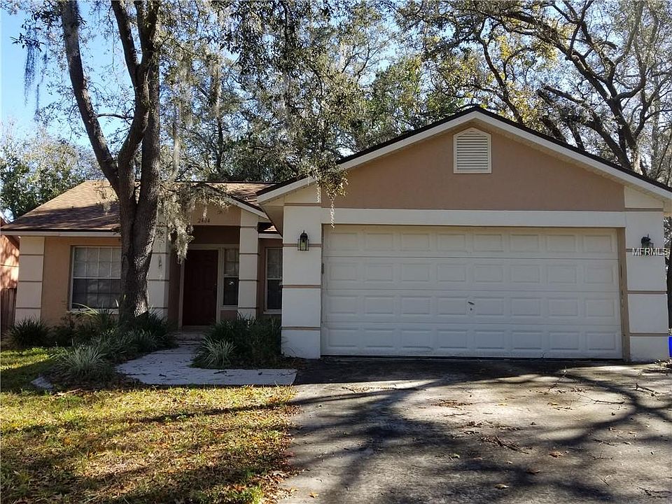 1st image of 2404 Woody Trace Ln